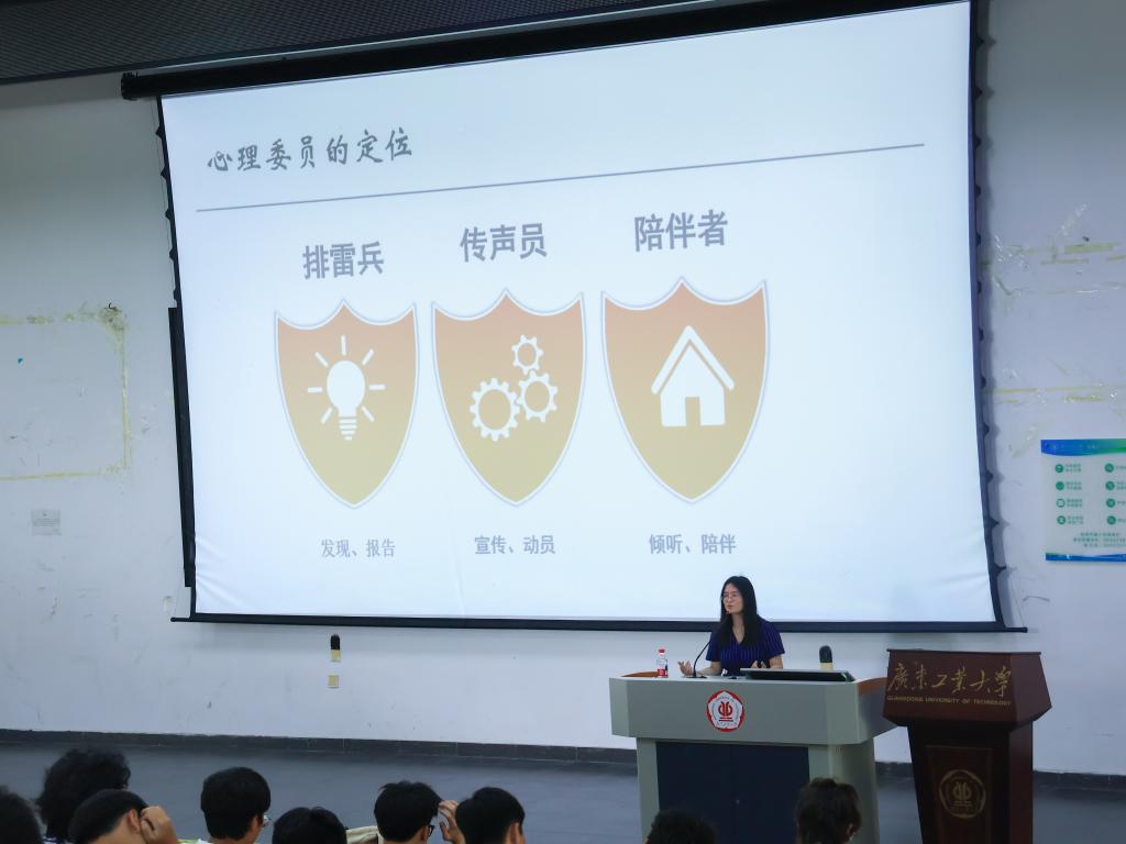 E3AB